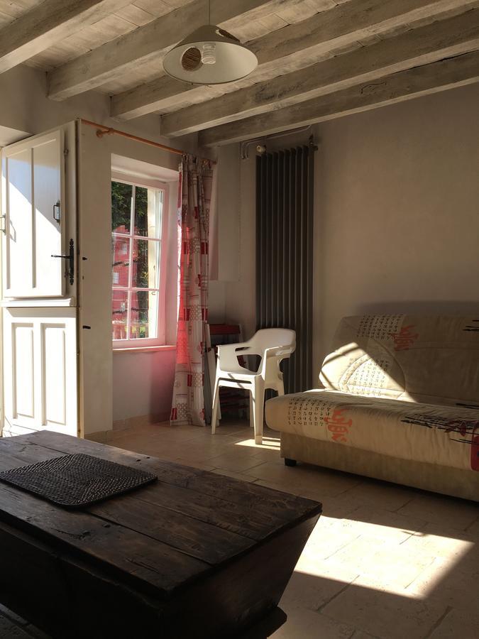 Gite Le Puy Rabasteau Chantonnay Extérieur photo
